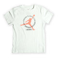 Jordan Flight Club Kids’ T-Shirt – White (120 cm / 6–7 Years) Tommynippon