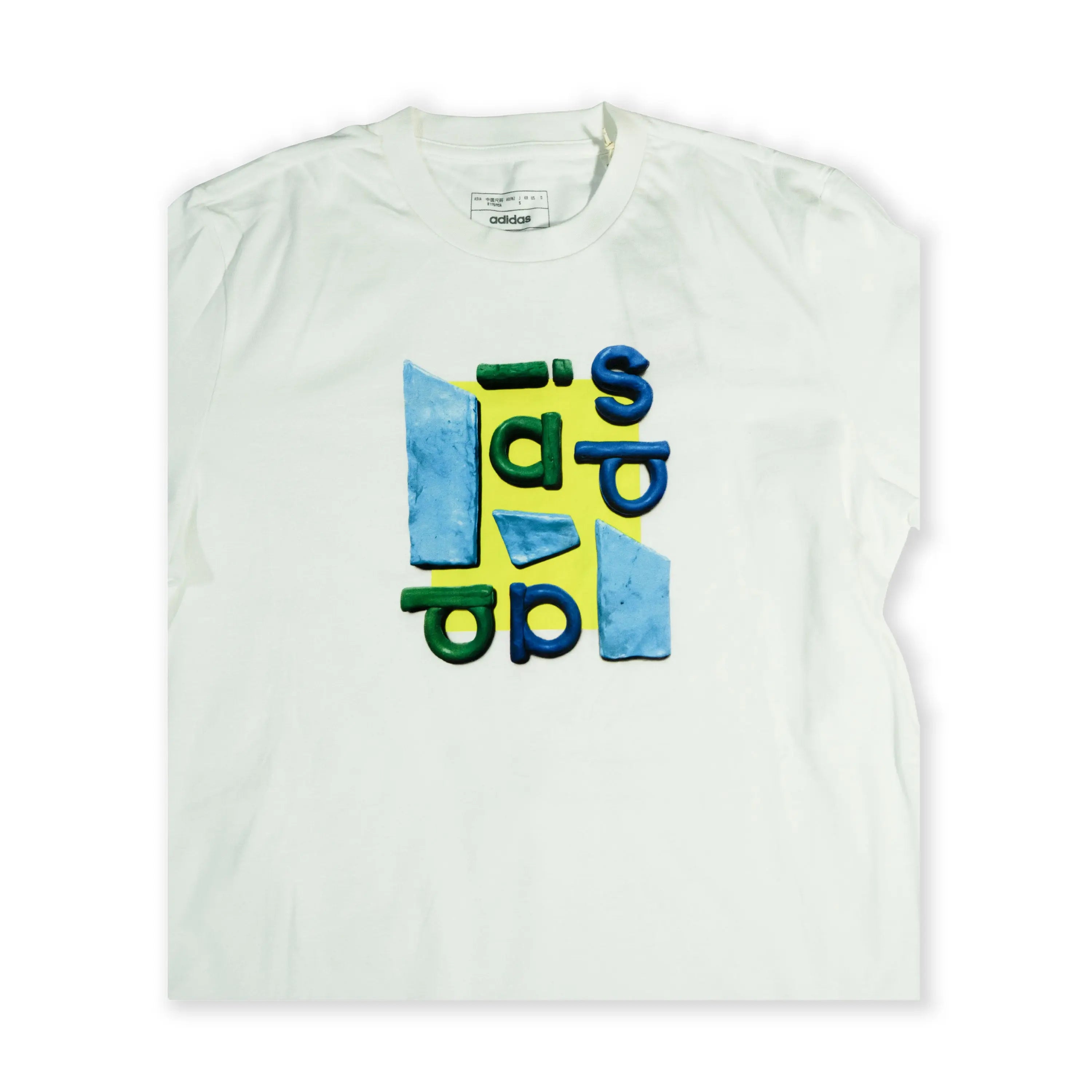 Adidas Men’s White Graphic T-Shirt | Modern Logo Print Tommynippon