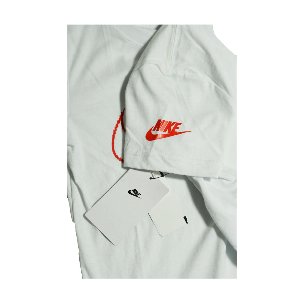 Nike Kid’s Graphic Swoosh Logo T-Shirt Tommynippon
