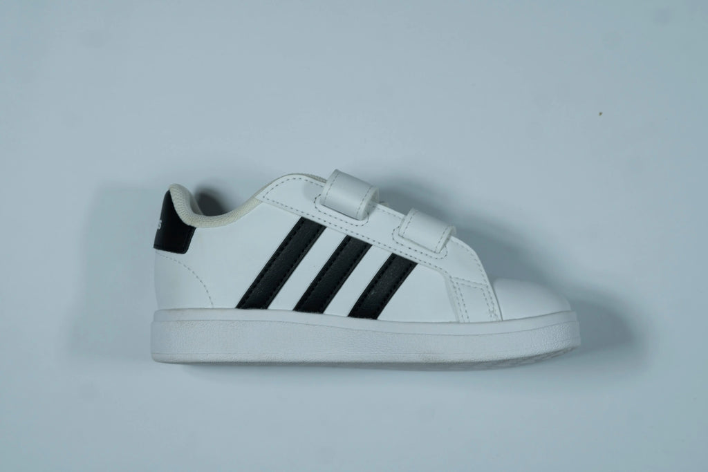 Adidas Kids’ White Sneakers – Classic Black Stripes with Double Velcro Closure Tommynippon