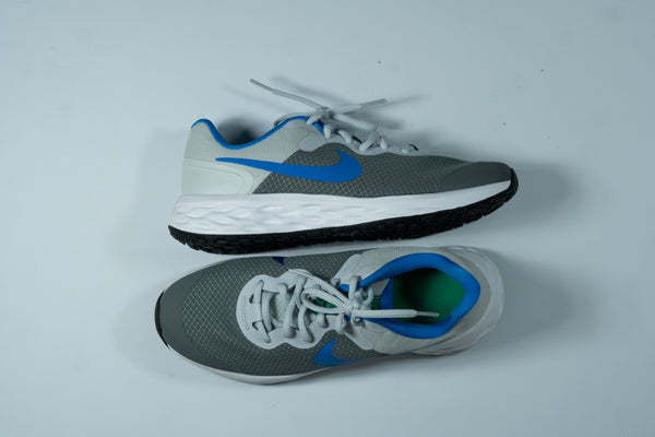 Nike Revolution 6 Kid’s Running Shoes – Grey & Blue