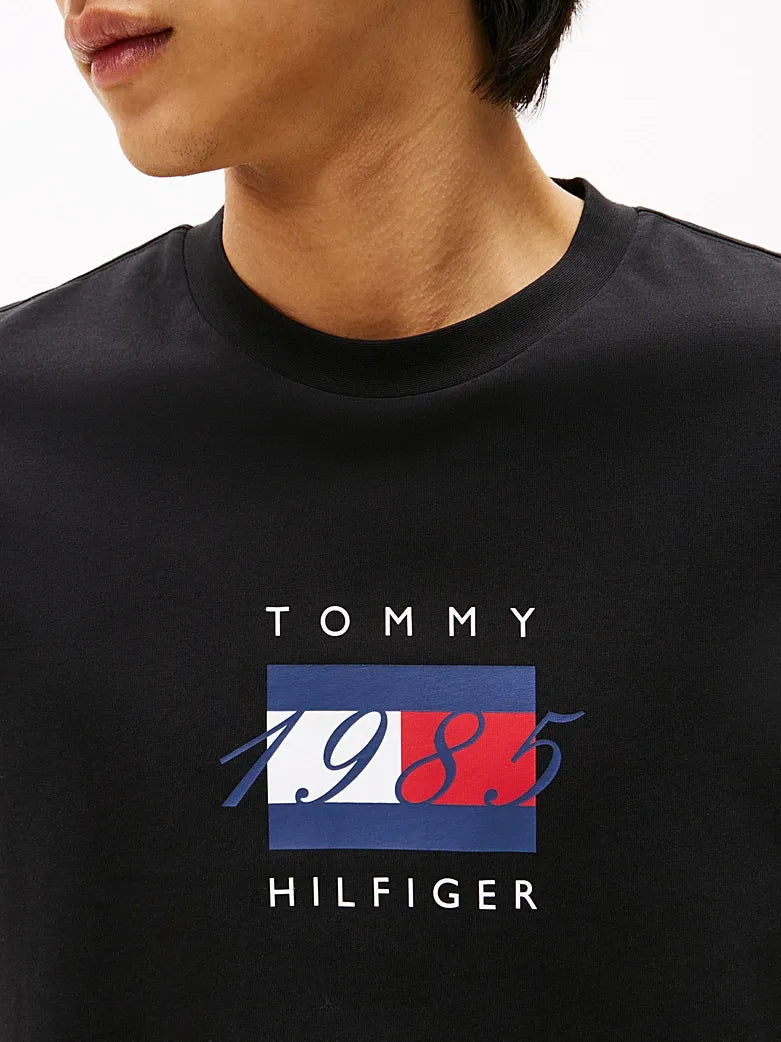 Tommy Hilfiger Men's 1985 Logo T-Shirt – Black