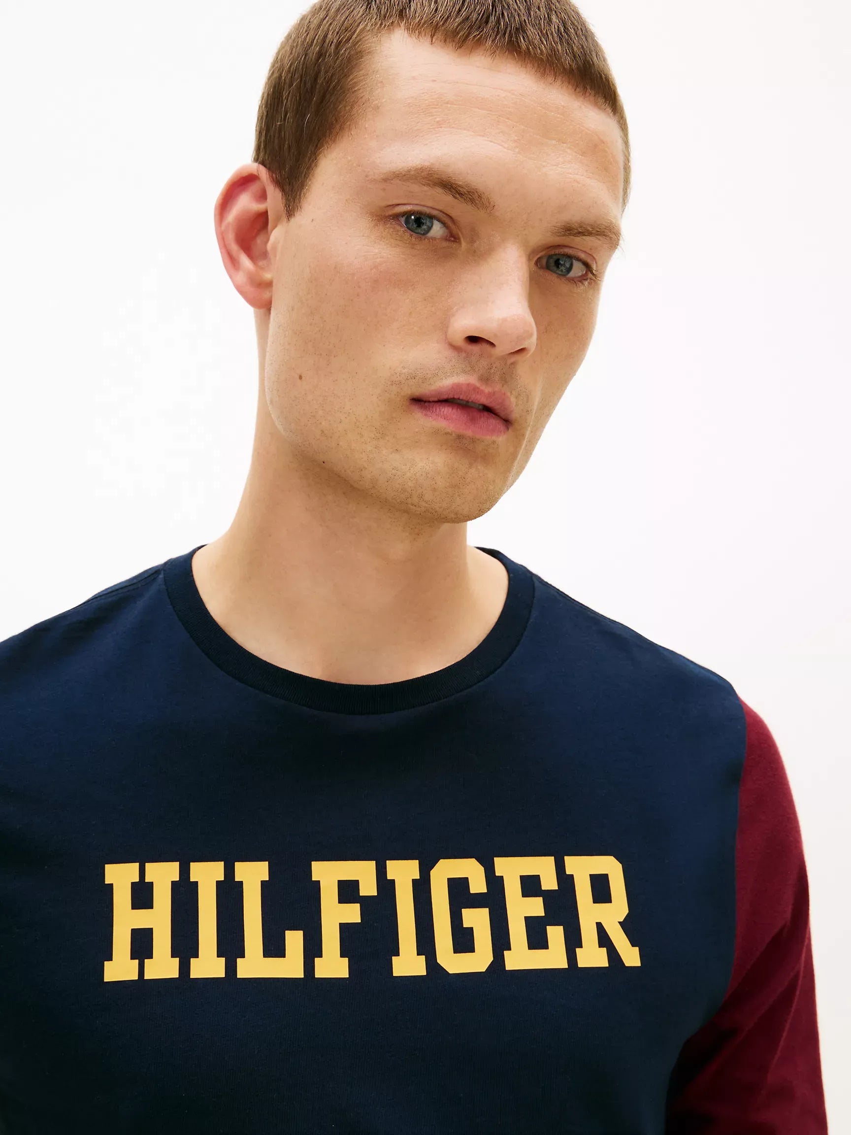 Tommy Hilfiger Men's Colorblock Long Sleeve T-Shirt – Navy & Maroon